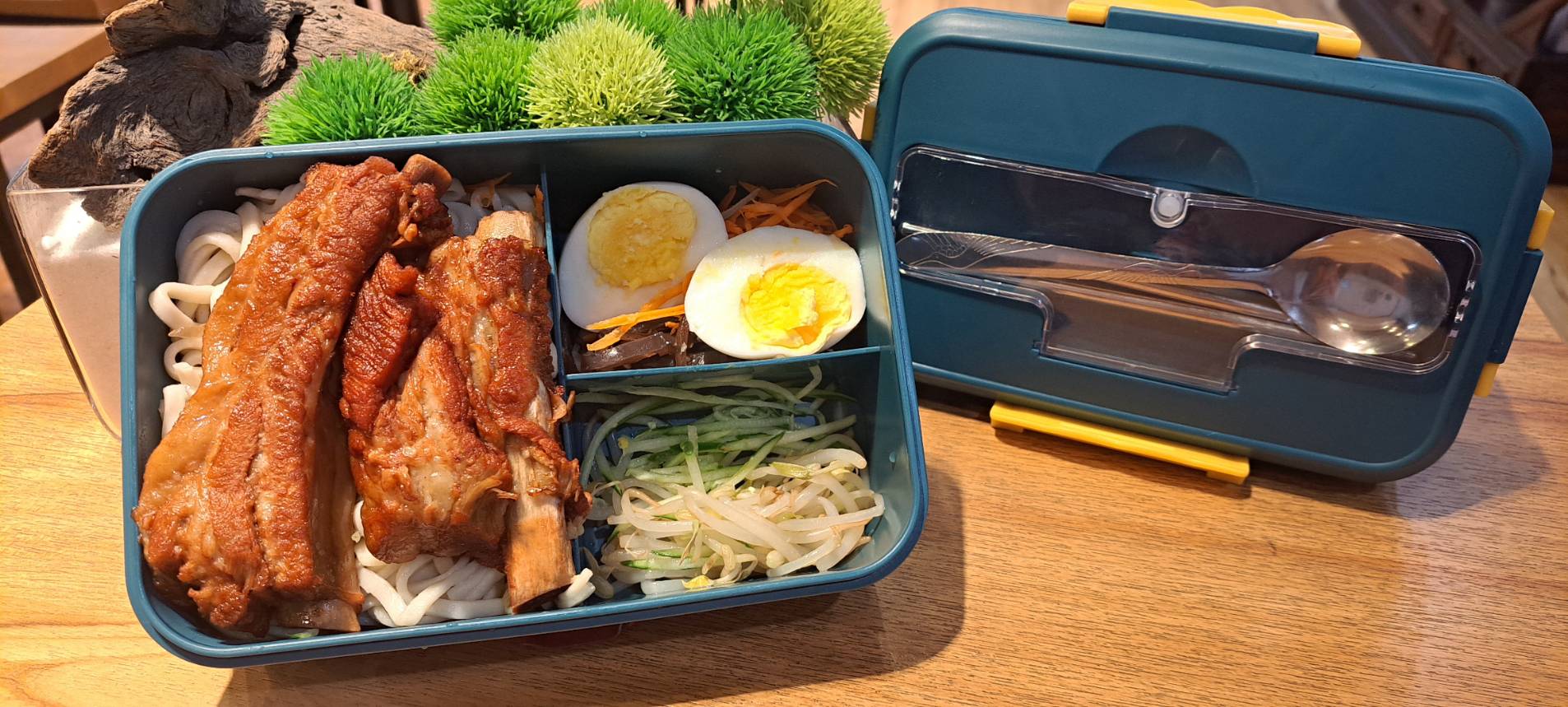 霸稻豬排涼米條 l 庒稼村